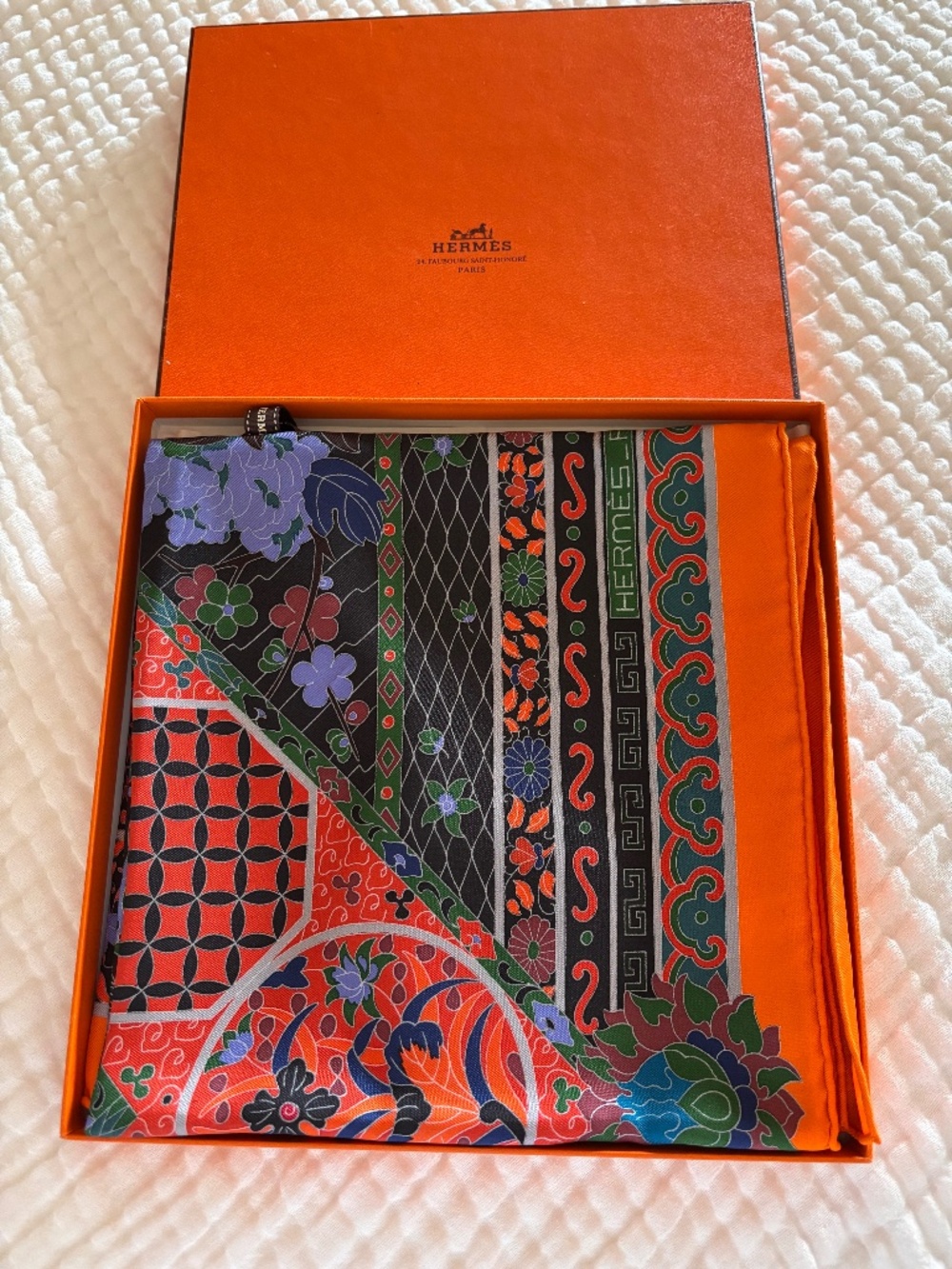 Hermes Collections Imperiales Silk Scarf